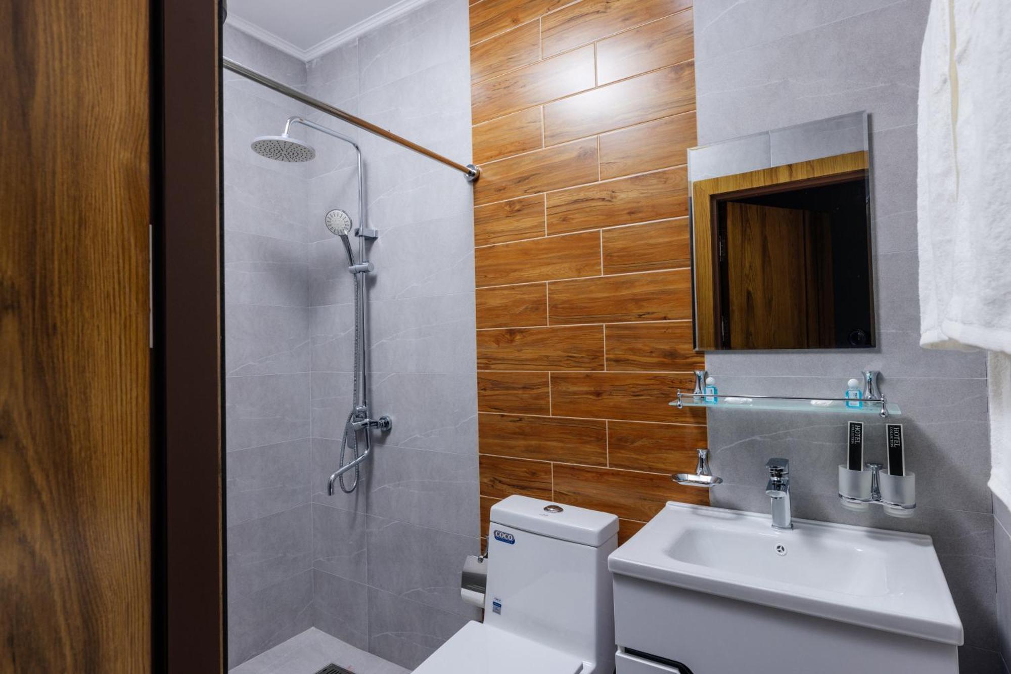 Royal Sebzor Hotel Tashkent Ngoại thất bức ảnh