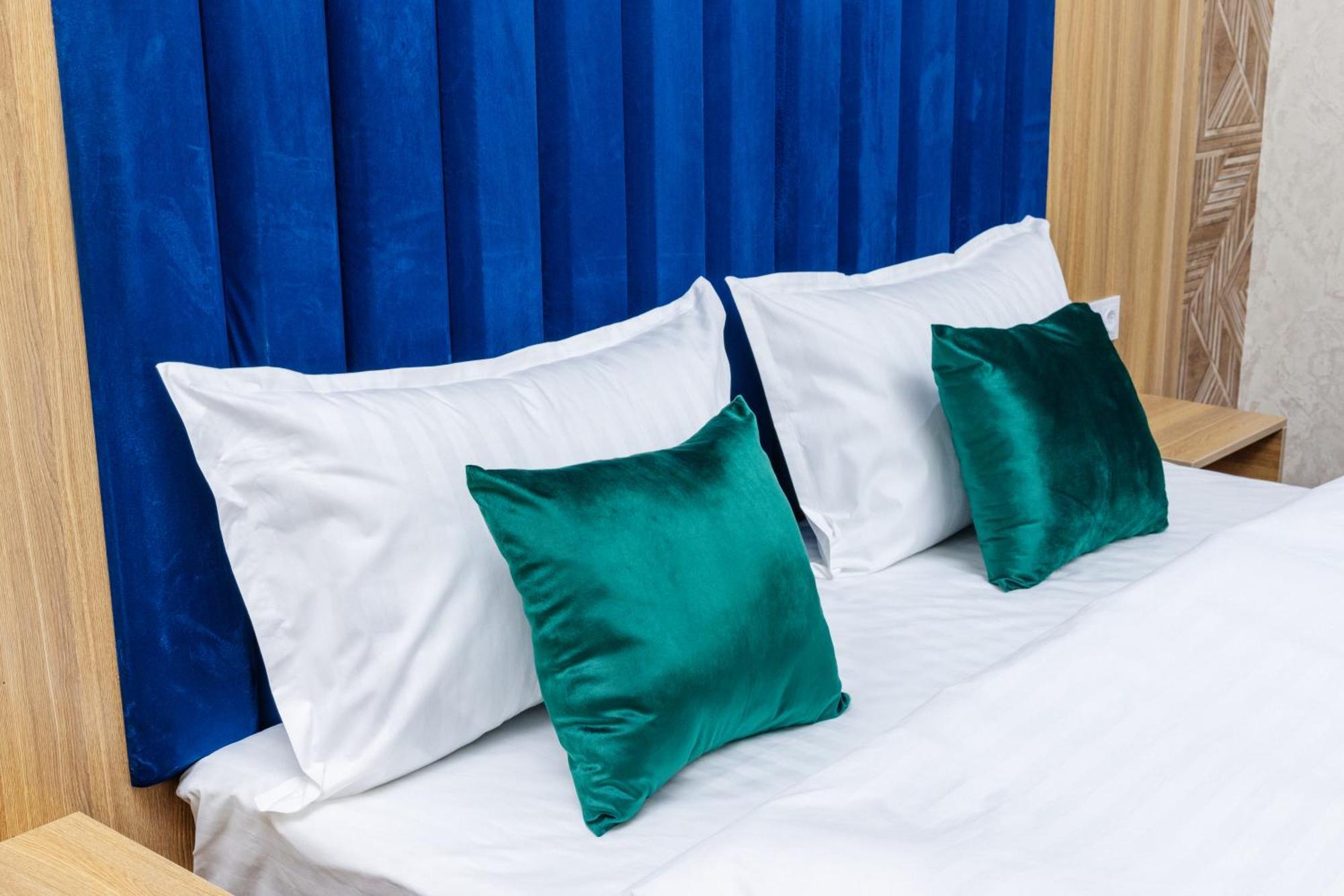 Royal Sebzor Hotel Tashkent Ngoại thất bức ảnh