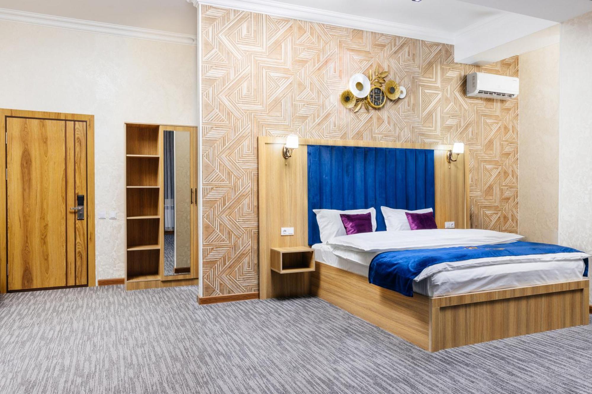 Royal Sebzor Hotel Tashkent Ngoại thất bức ảnh